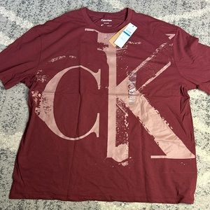 Calvin Klein tshirt
